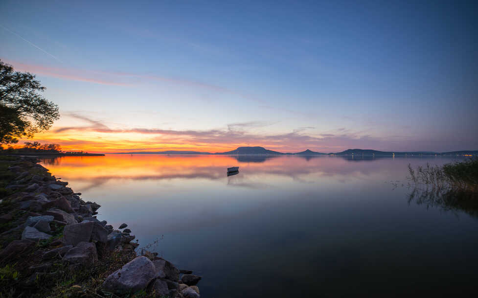 Tökéletes háttér a Balaton